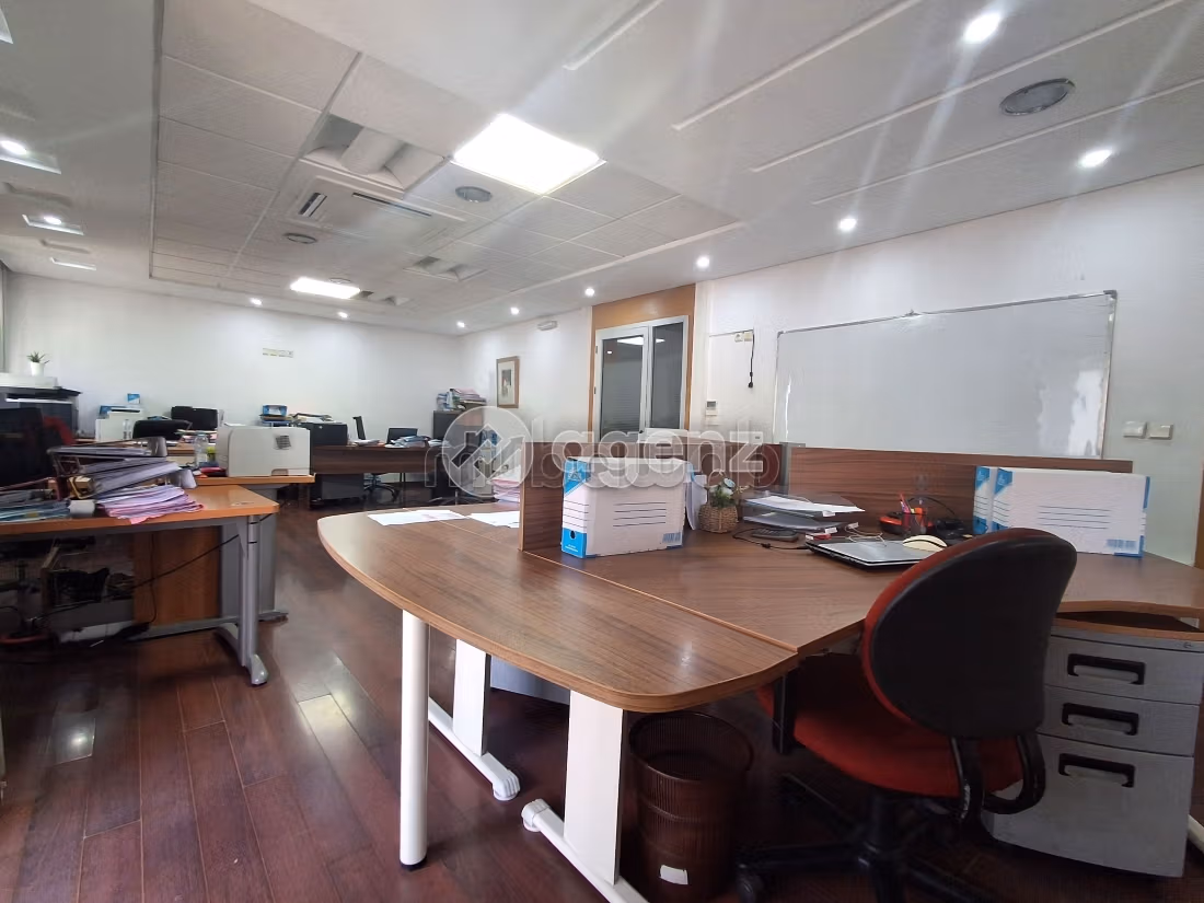 Bureau à vendre 259 m² Les Hôpitaux Casablanca