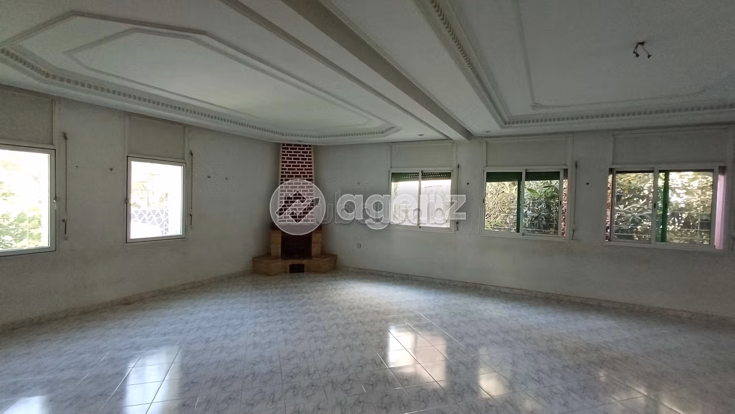 Villa for sale 322 m², 11 bedrooms Route Immouzer Fes