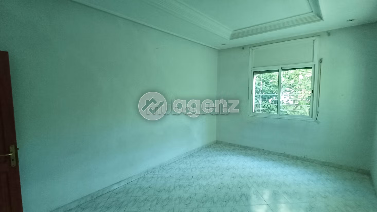 Villa for sale 322 m², 11 bedrooms Route Immouzer Fes