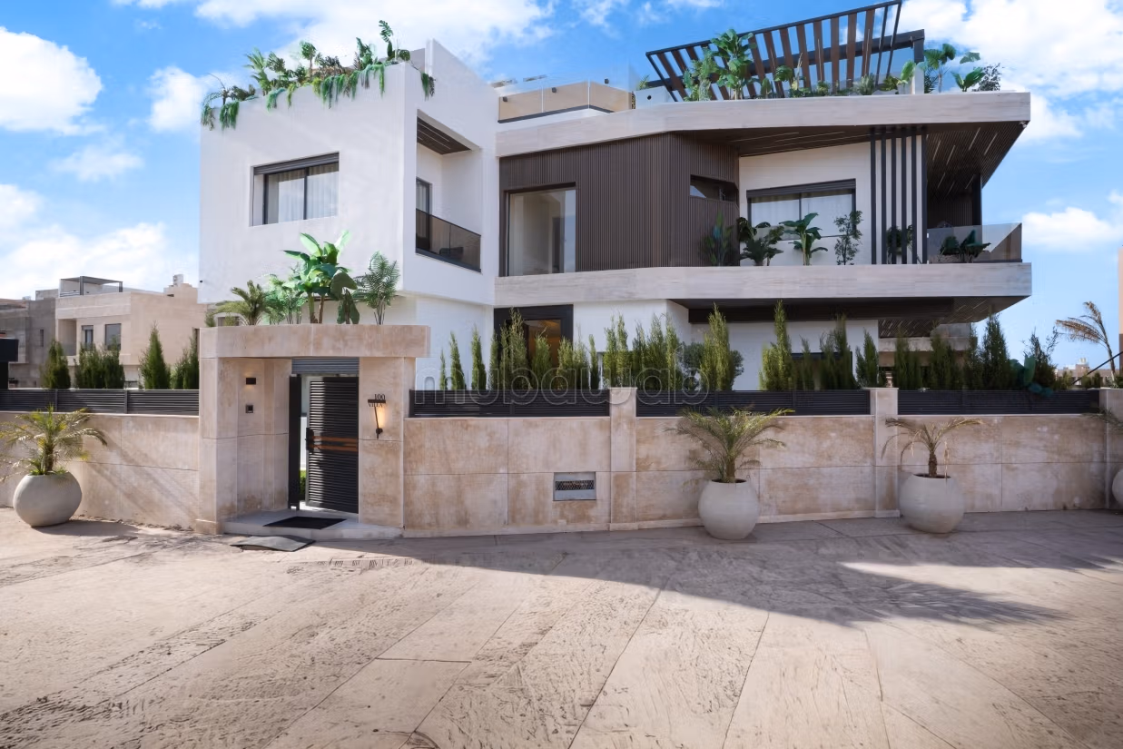 Exceptional Villa in Targa