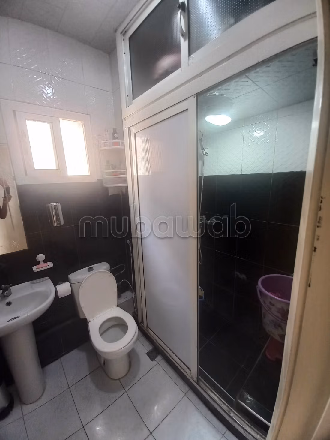 Apparemment à vendre très bon emplacement zone villa — 5