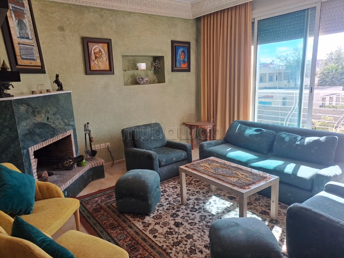 High quality house for sale. 5 beautiful rooms. Furnishings