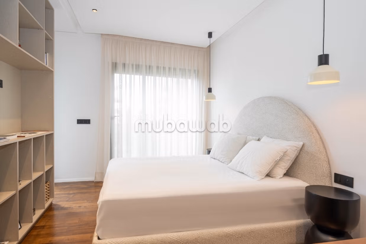 Dar Bouazza/Villa à louer meublée 400m² 
Piscine