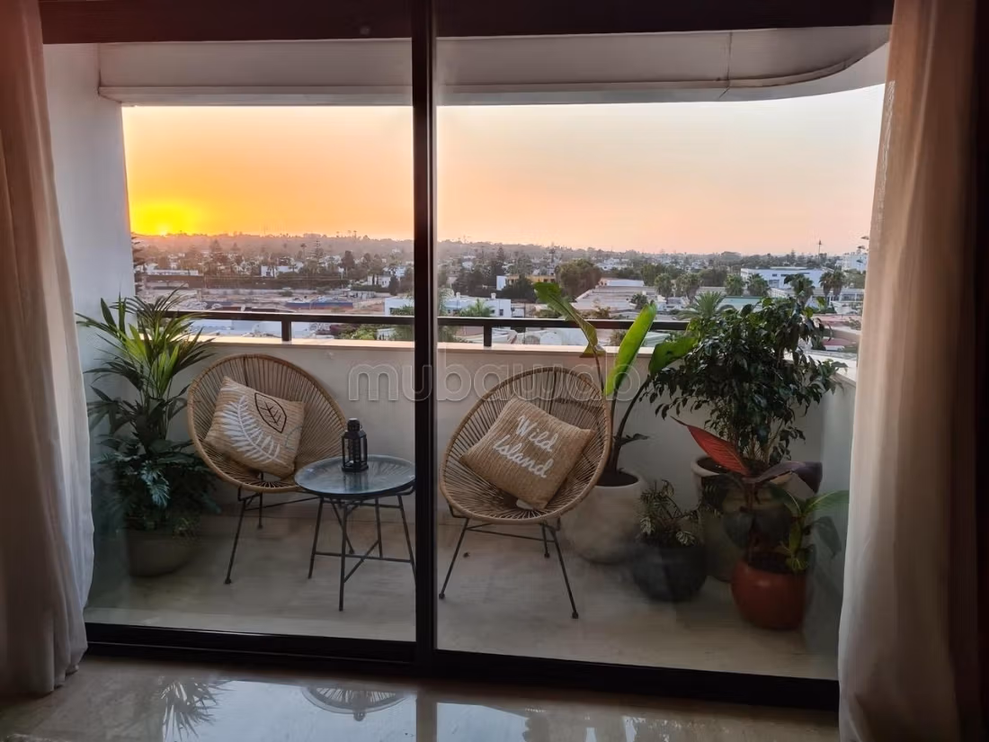 À louSuperbe appartement de 145 m² quartier princesses à 2 pas de Bizet