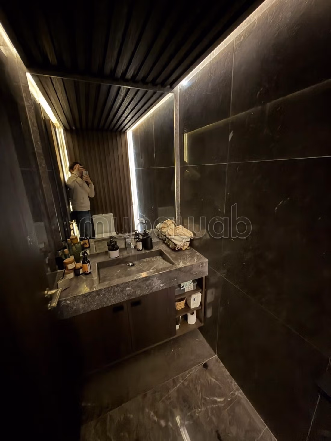 À louSuperbe appartement de 145 m² quartier princesses à 2 pas de Bizet — 3