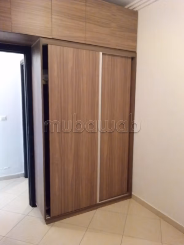Apartamento superbe en venta en Bernoussi. 3 habitaciones confortables