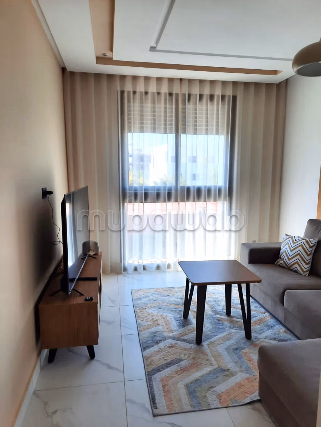 Furnished studio 54 m² without overlooking – L'Hermitage – 2 minutes from the tram