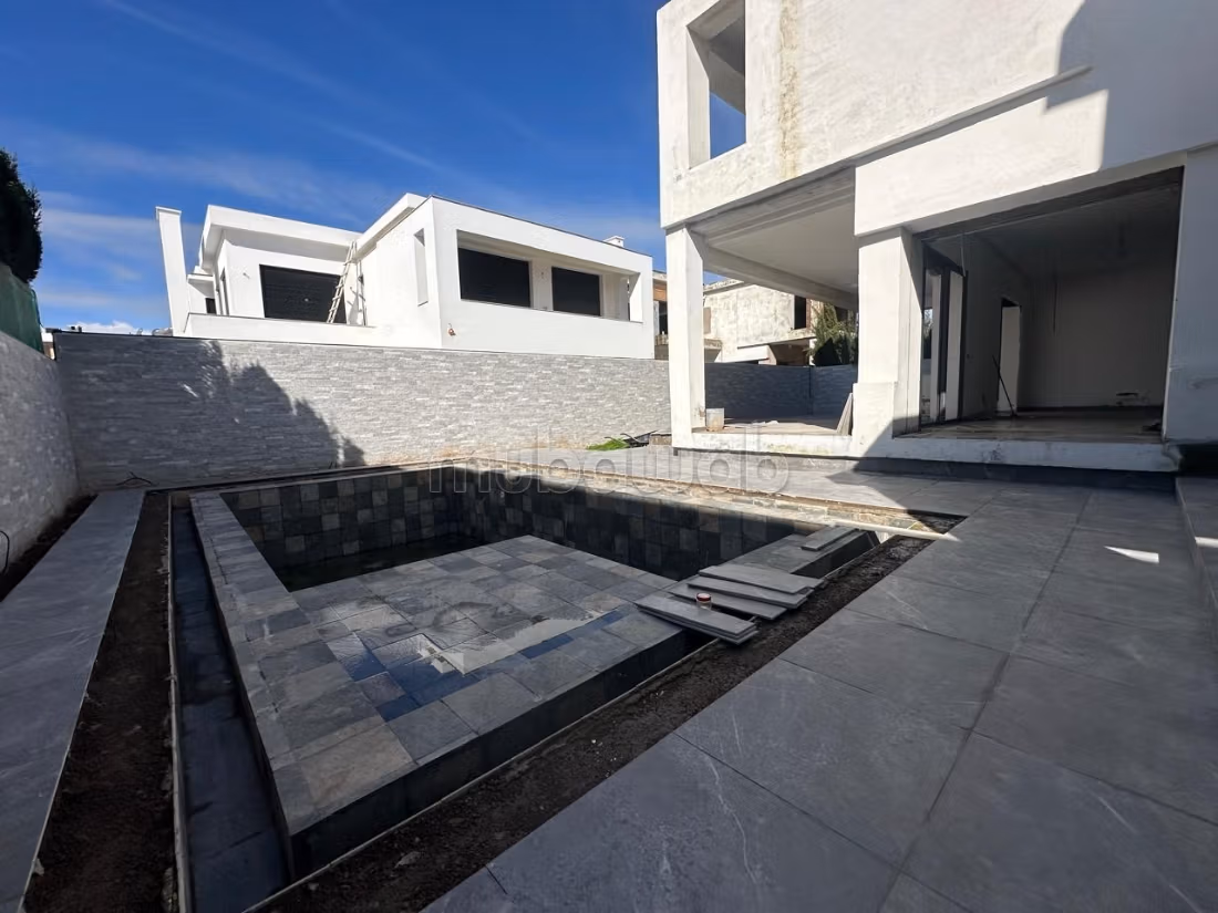 Te koop nieuwe villa 590m2 Groene Stad Bouskoura
