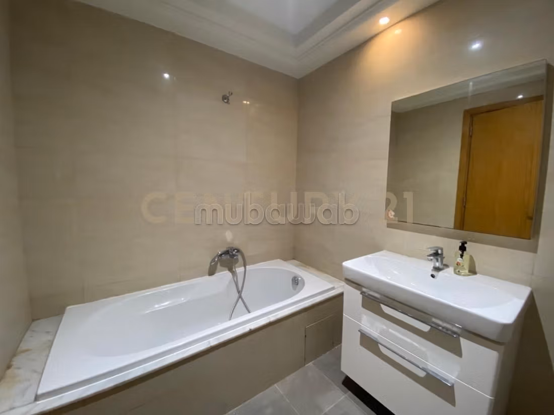 A vendre s3 aux Jardins de Carthage