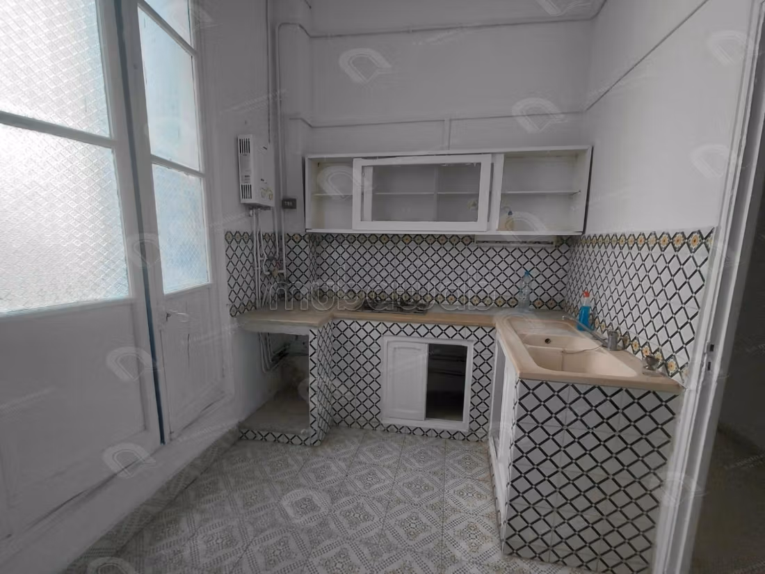 For sale S2 apartment in downtown Tunis