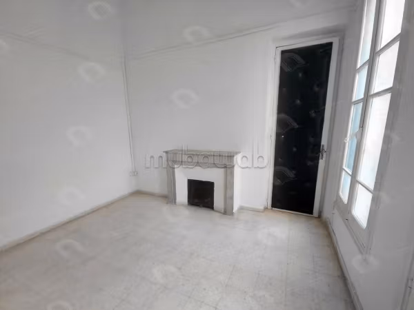 A vendre appartement s2 au centre ville Tunis