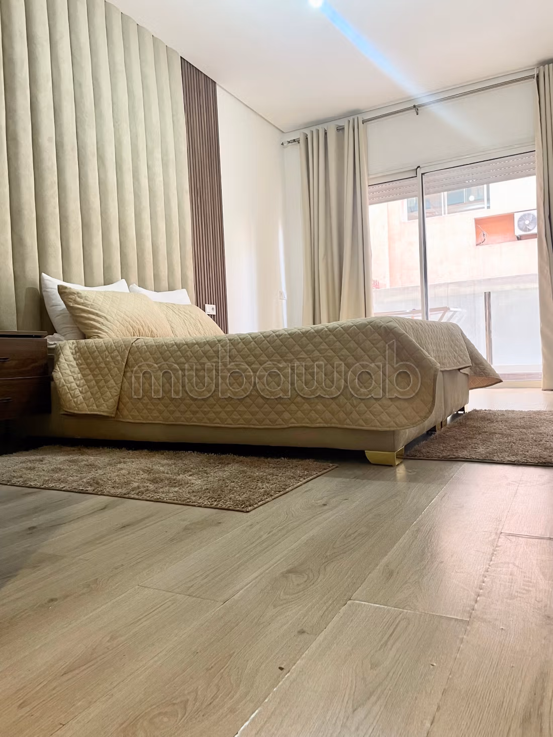 Superbe appartement à louer à Guéliz. 2 grandes pièces. Bien meublé — 6