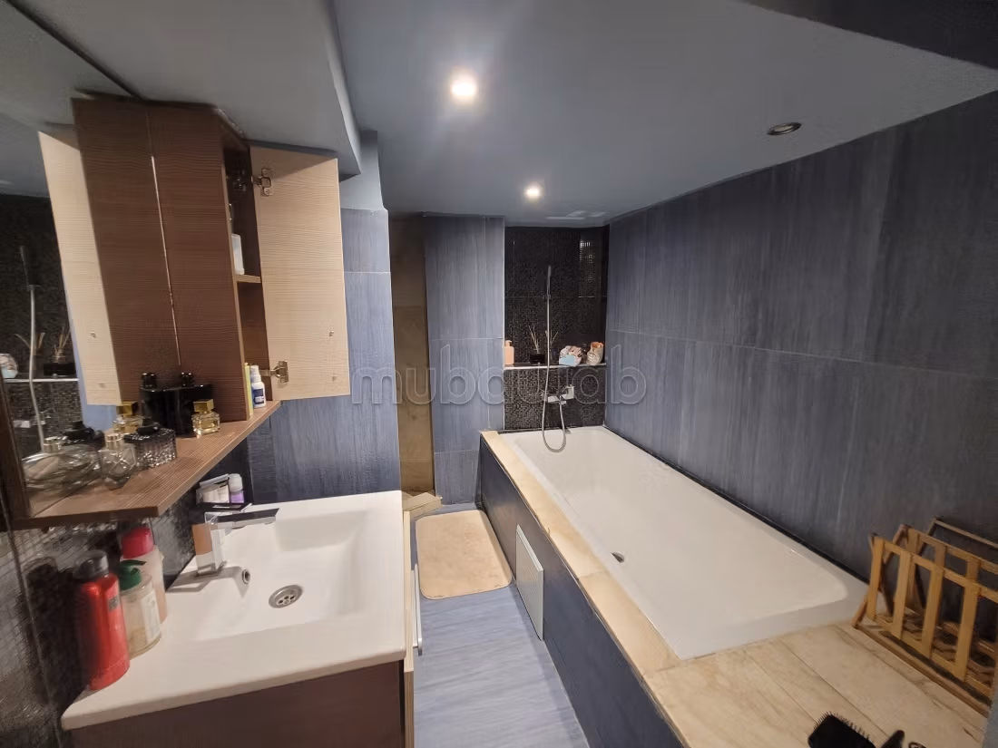 Duplex arredato in affitto a lungo termine