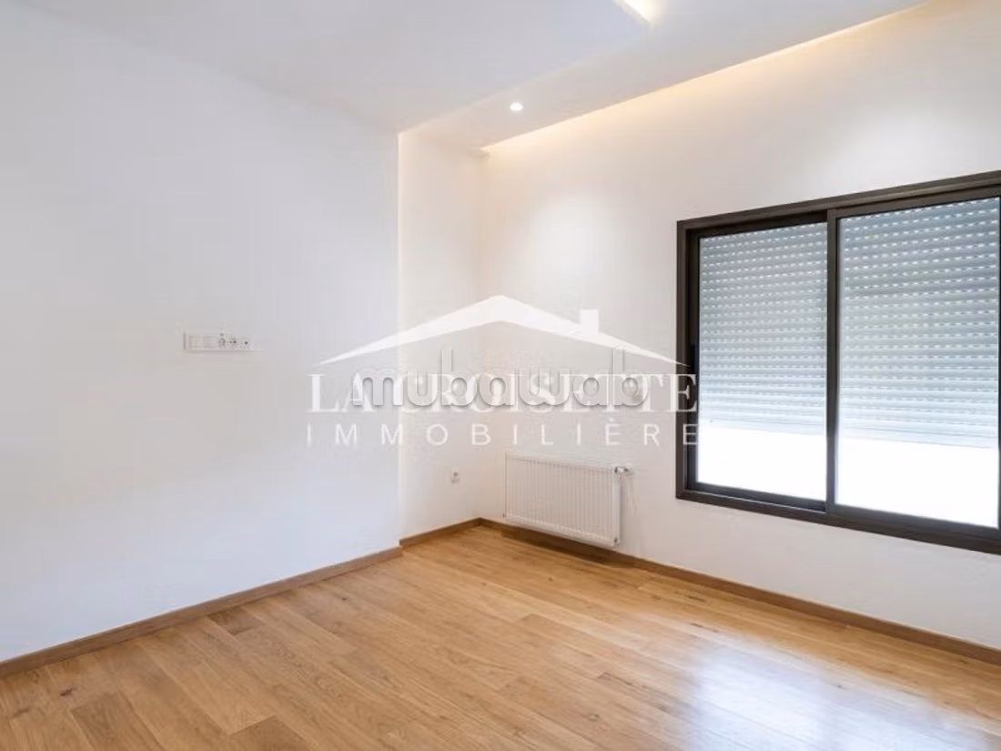 Villa S4 con piscina a Gammarth