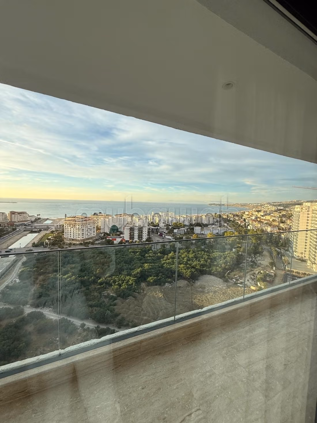 Location appartement longue duree
tanger vue mer — 4