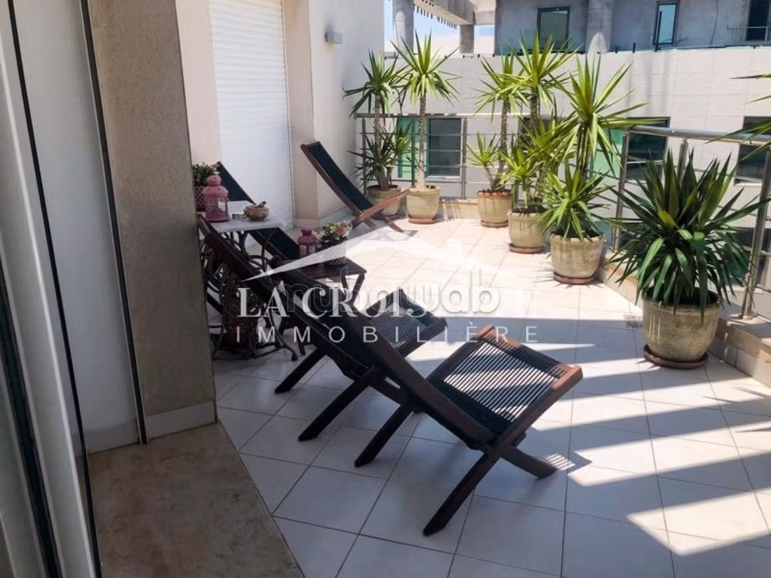 Furnished Penthouse S4 with Pool at Lac 2