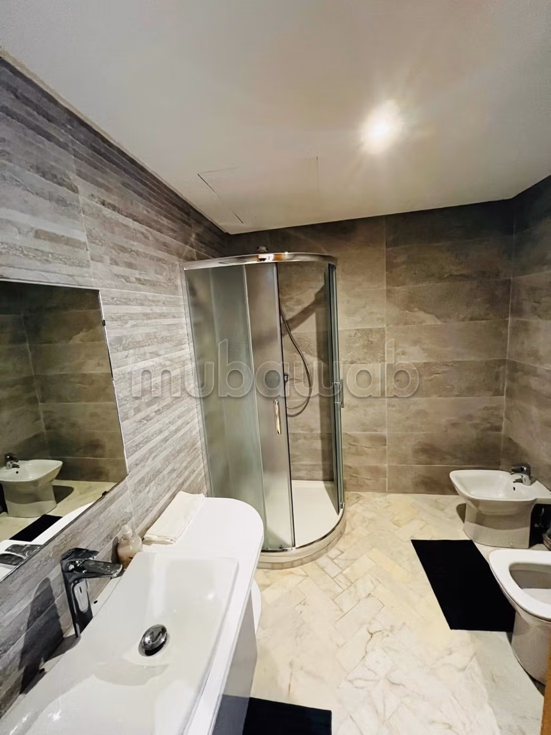 Top appart 2ch meuble moderne