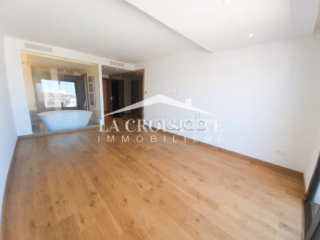 Attico S3 con vista mare a Gammarth