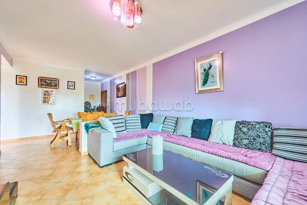 Vendita di un bel appartamento a Oued Laou. 1 Camera. Giardino e terrazza