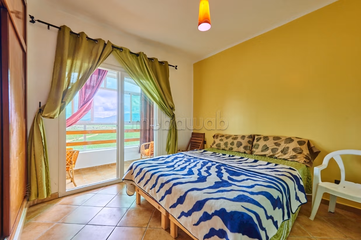 Vendita di un bel appartamento a Oued Laou. 1 Camera. Giardino e terrazza
