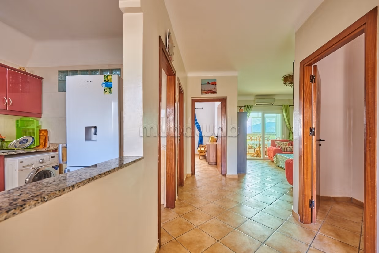 Vendita di un bel appartamento a Oued Laou. 1 Camera. Giardino e terrazza