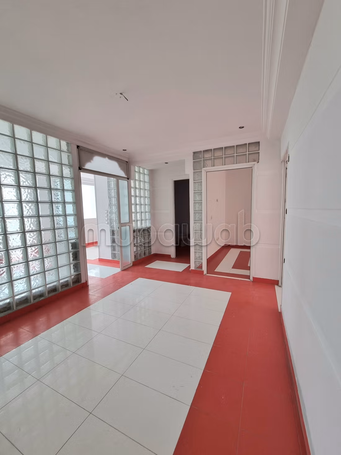 Office of 135 m² at Palmier Last Floor