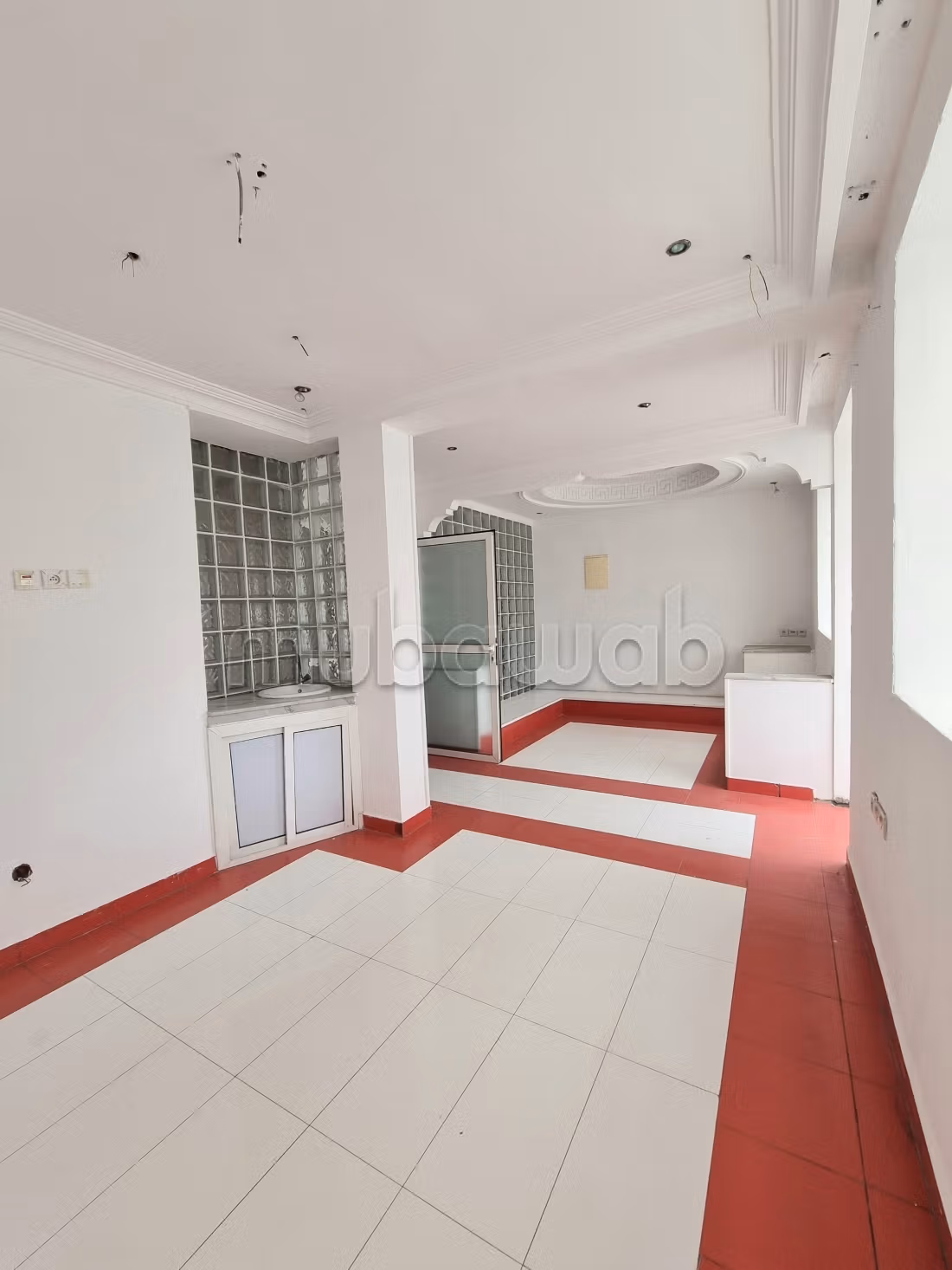 Office of 135 m² at Palmier Last Floor
