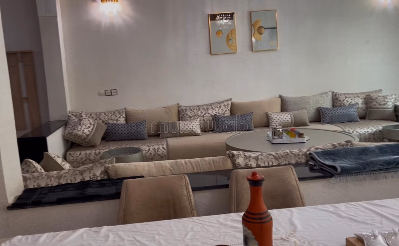 Superbe appartement 
à louer à Narjis. Surface de 160 m²