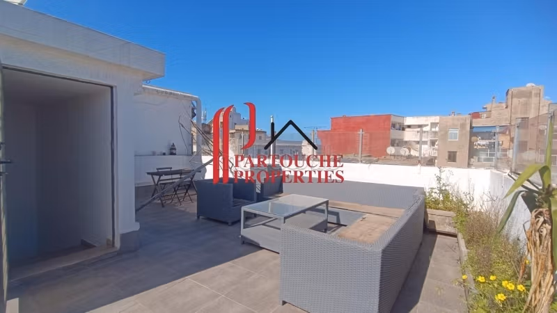 Duplex Dakterras TE KOOP nabij Gauthier