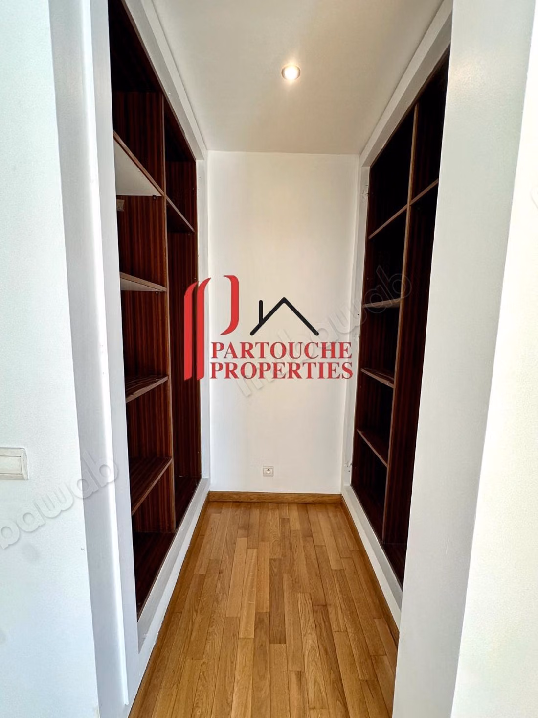 GAUTHIER – Superbo Duplex Vuoto, 3 Suite, 2 Terrazze