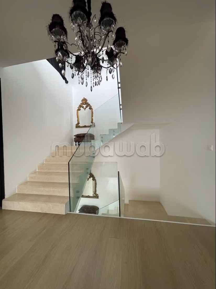 Magnifica villa in vendita a Manar. 10 camere confortevoli. Ben arredato