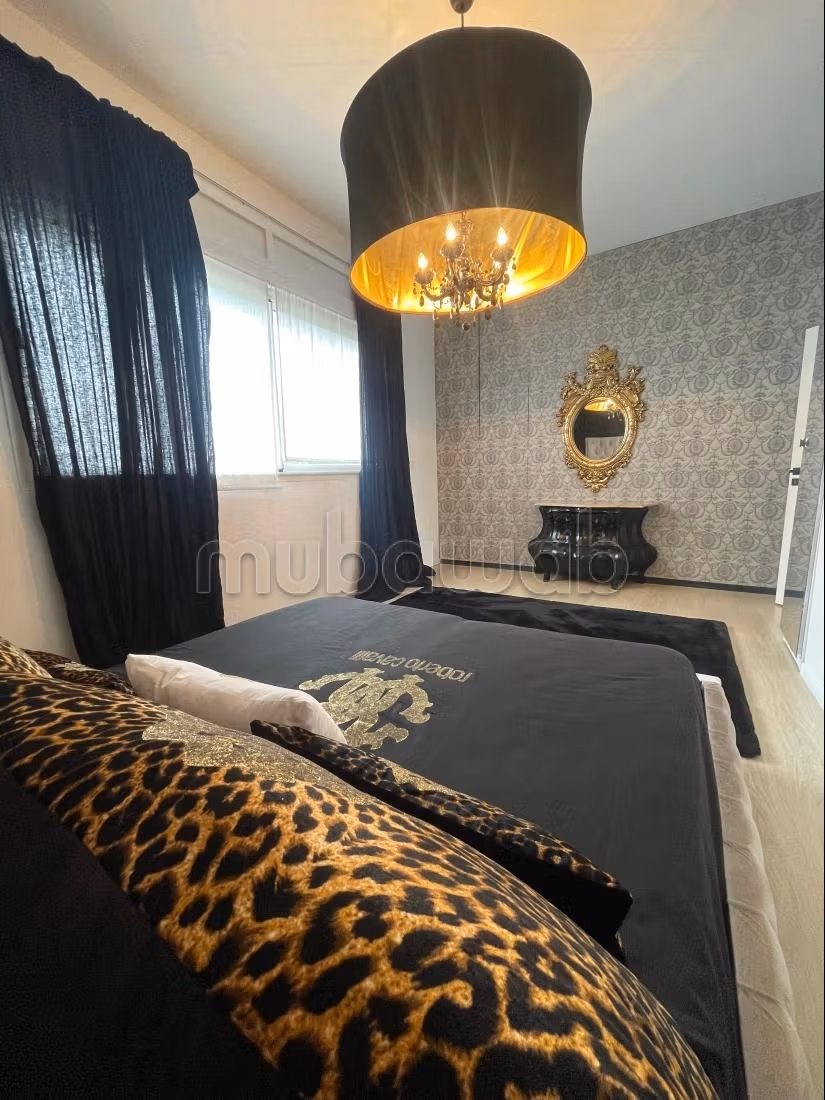 Magnifica villa in vendita a Manar. 10 camere confortevoli. Ben arredato