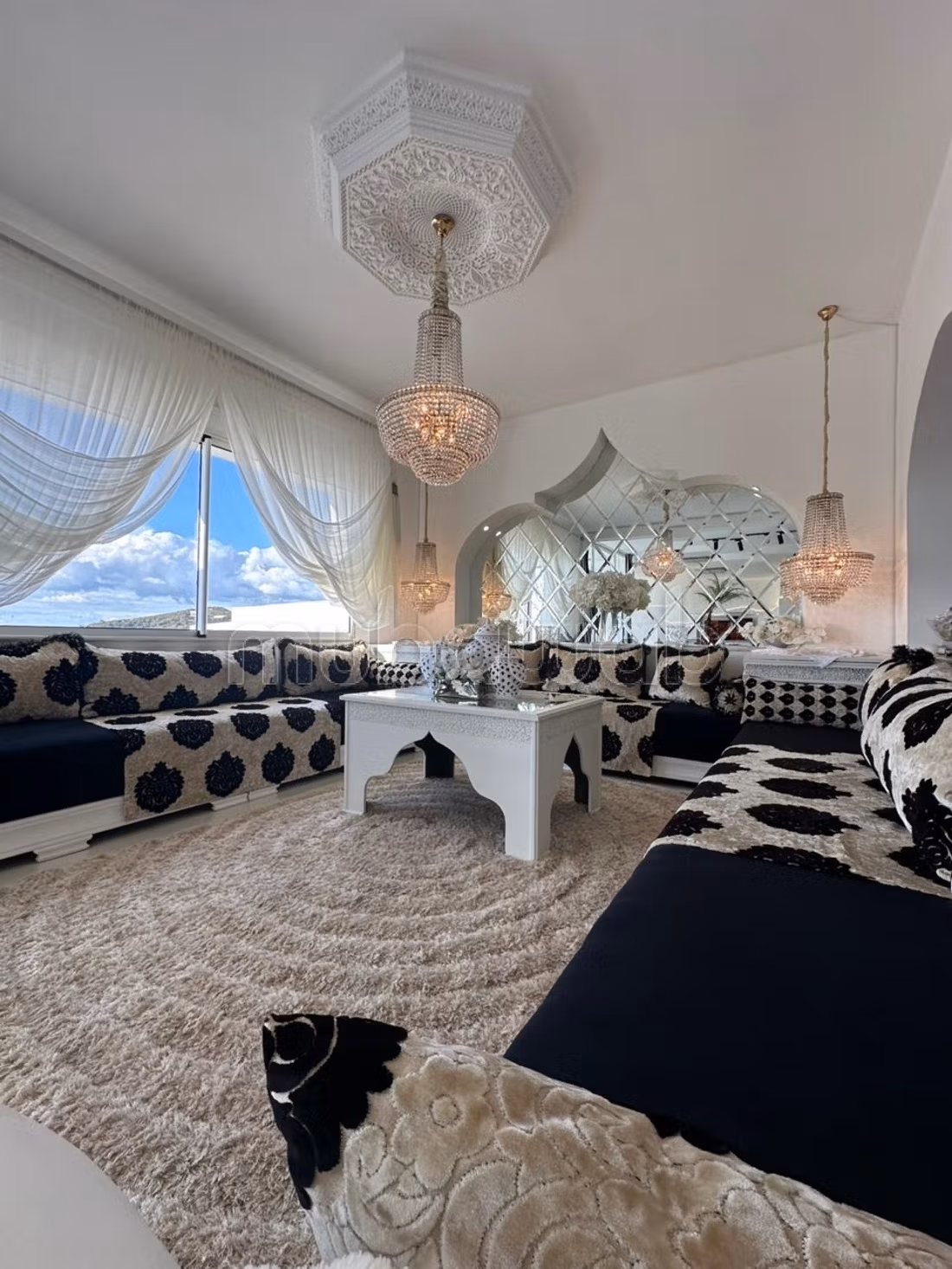 Magnifica villa in vendita a Manar. 10 camere confortevoli. Ben arredato