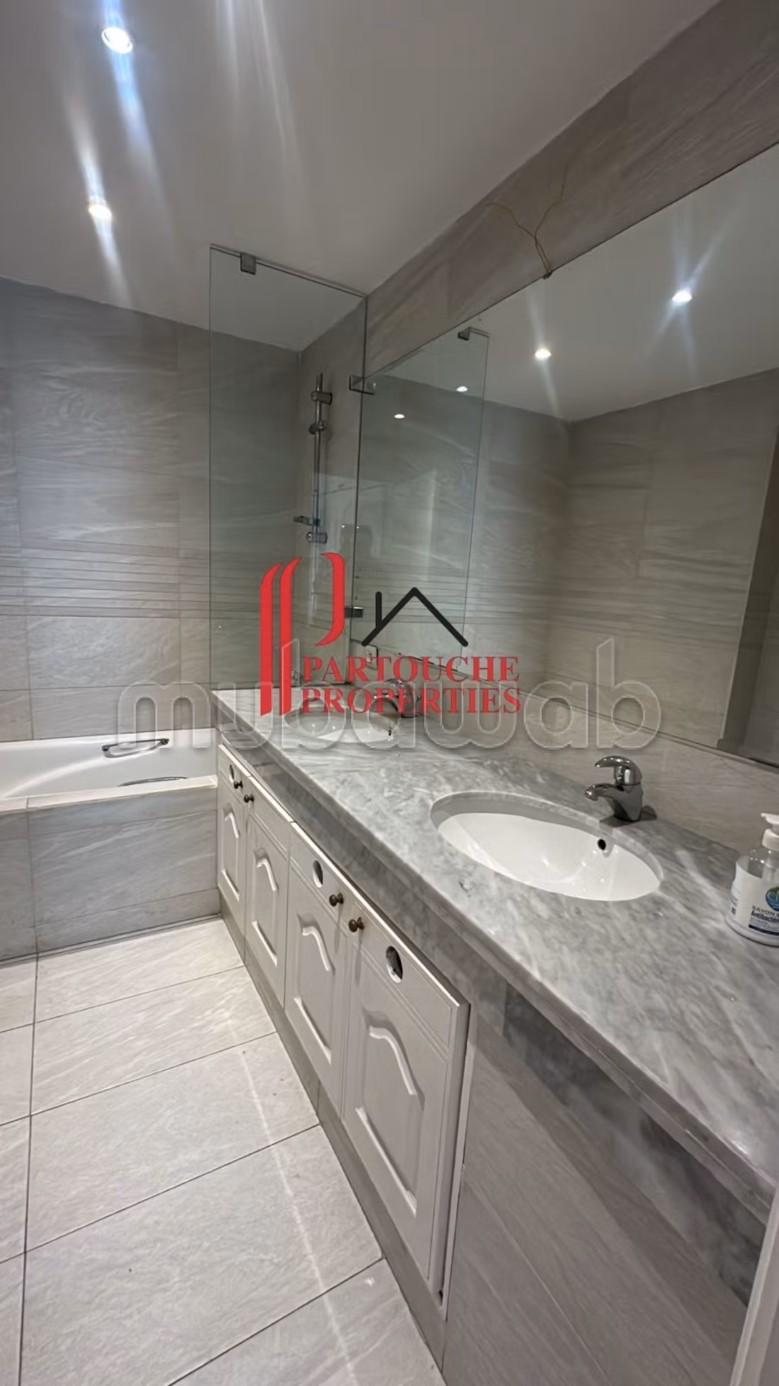Appartement 240 m² à Racine — 24