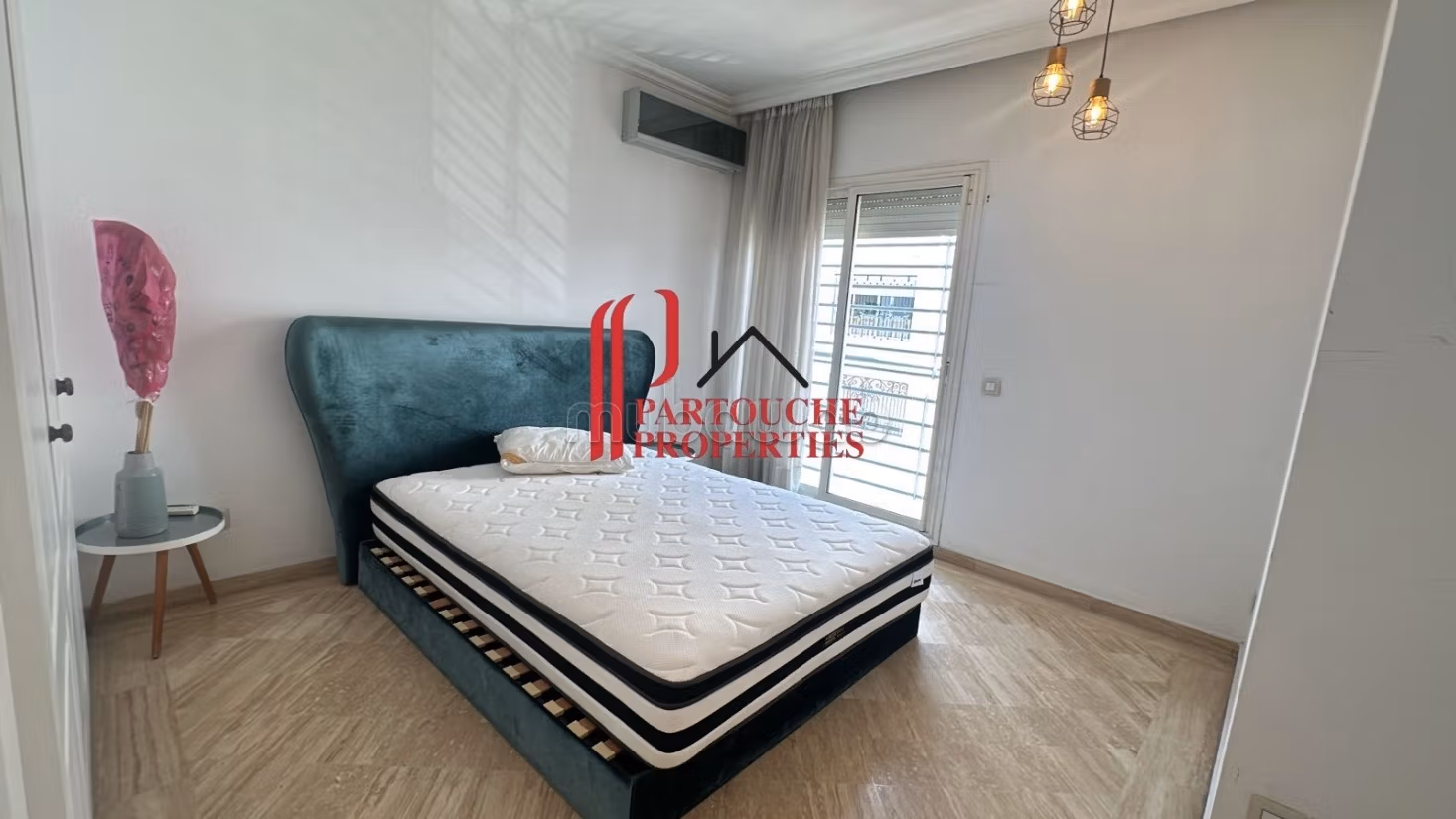 Appartement 240 m² à Racine — 26