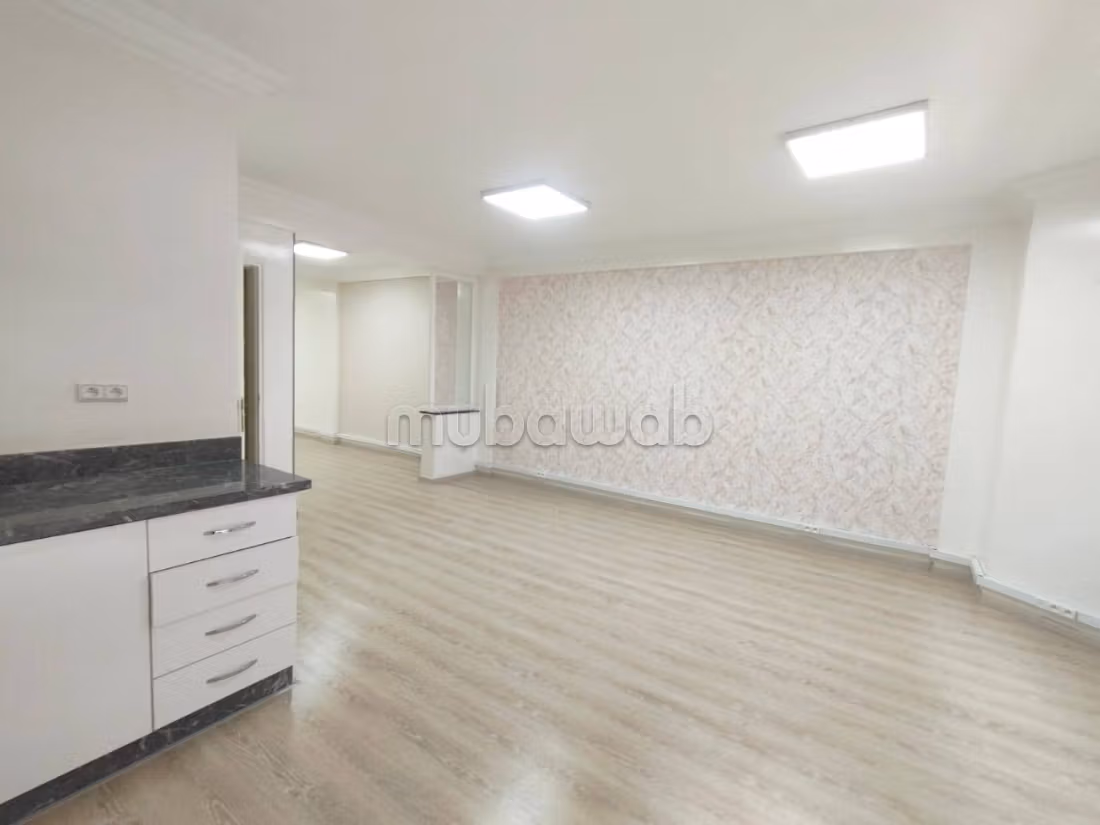 Piano Ufficio 68m² Borgogna 6000 dh