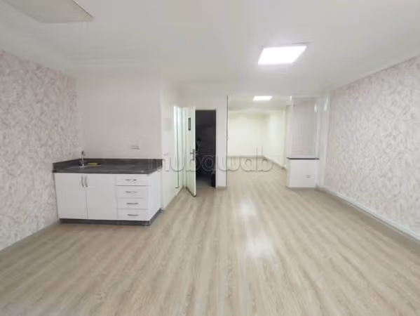Piano Ufficio 68m² Borgogna 6000 dh