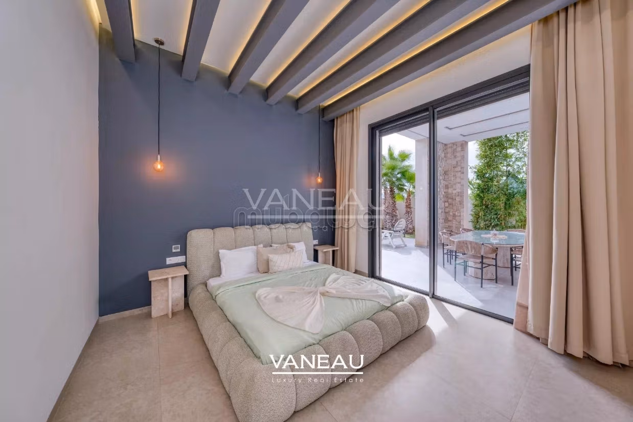 Villa 4 suite nuova
