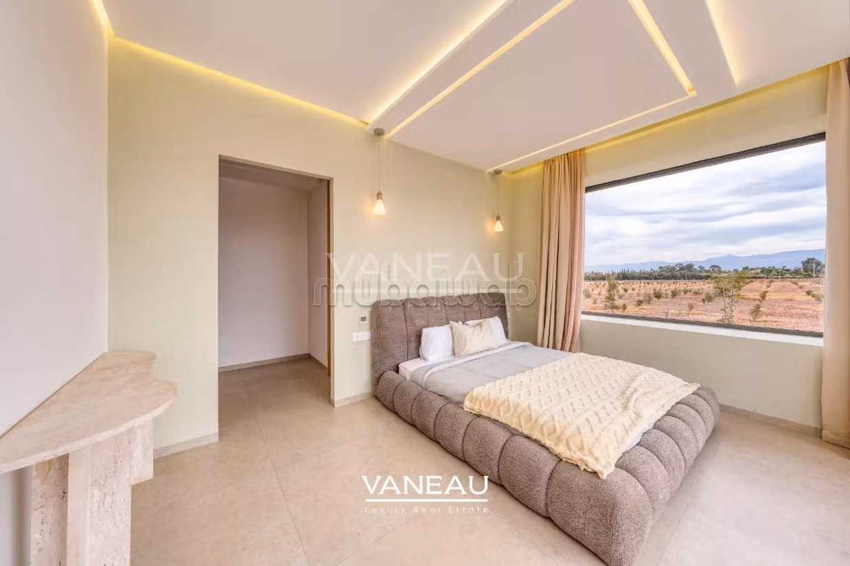 Villa 4 suite nuova