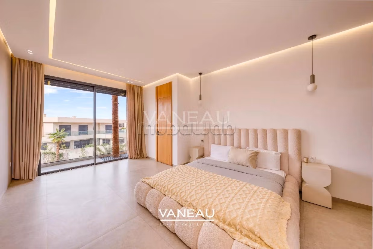 Villa 4 suite nuova