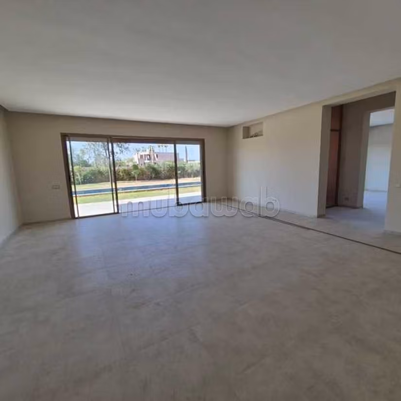 Villa Te Koop van 1950.0 m² in Marrakech, Route De Fes
