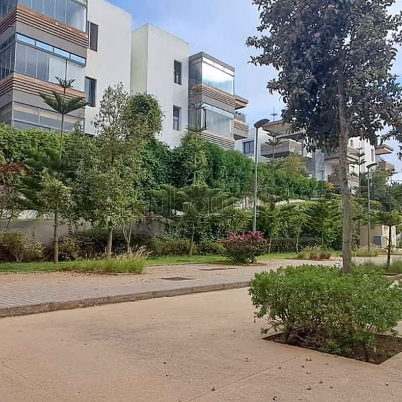 Apartamento en Venta de 145.0 m² en Dar Bouazza, Tamaris1
