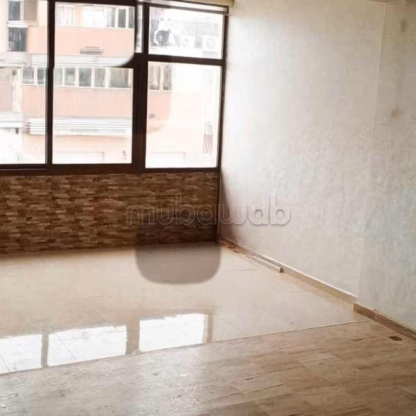 Appartement à Vendre de 105.0 m² à Casablanca, Beausejour
