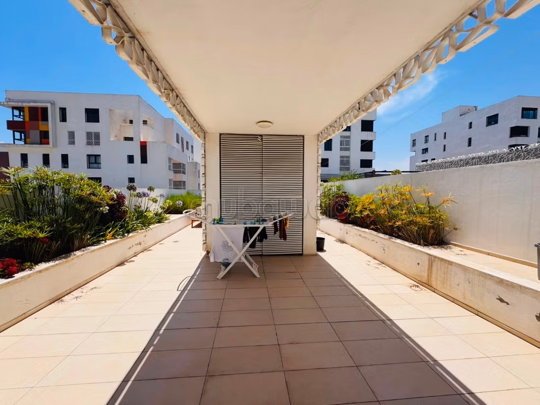 Big terrasse…