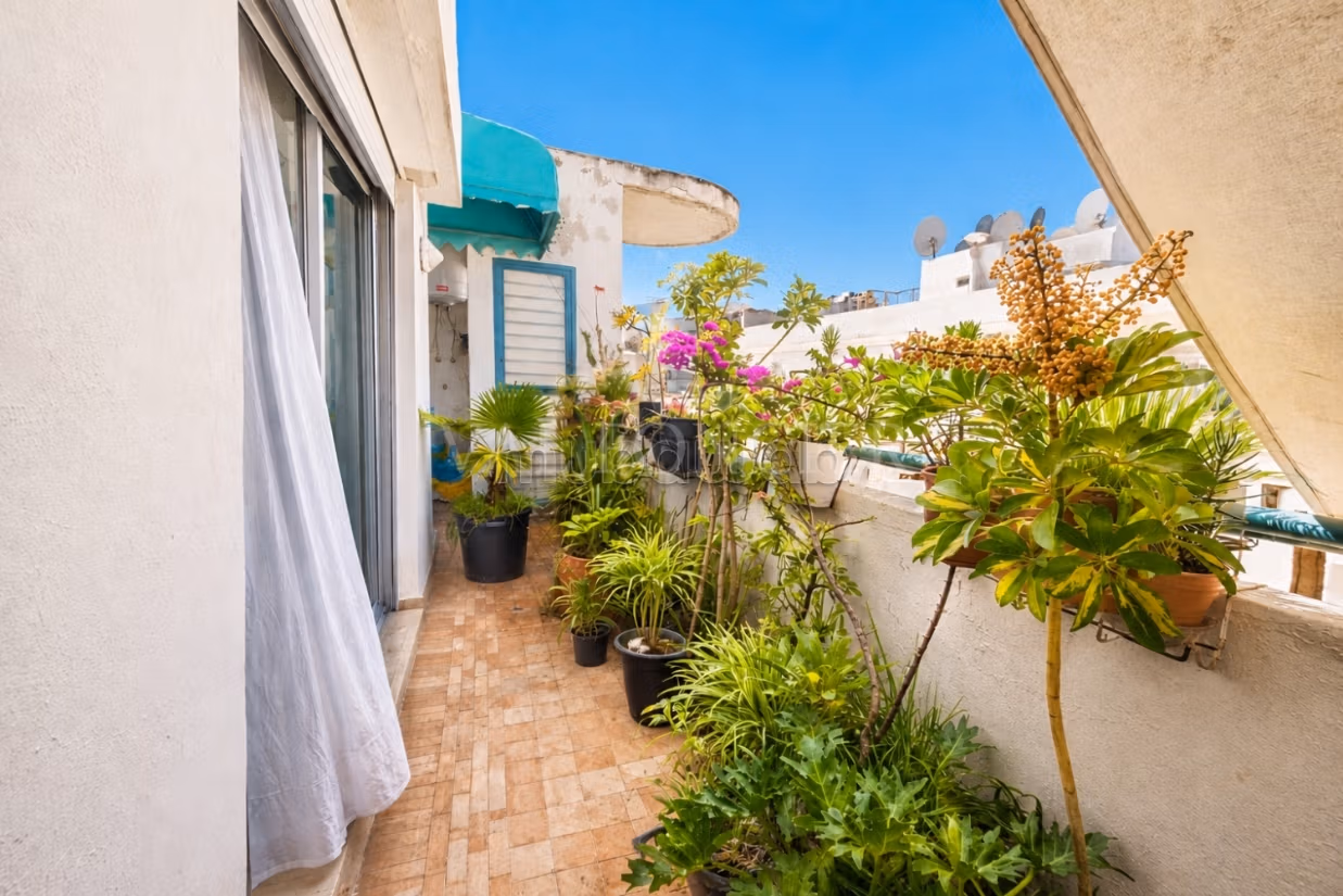 Location appartement 3chambres avec terrasse à Racine,
Casablanca — 3