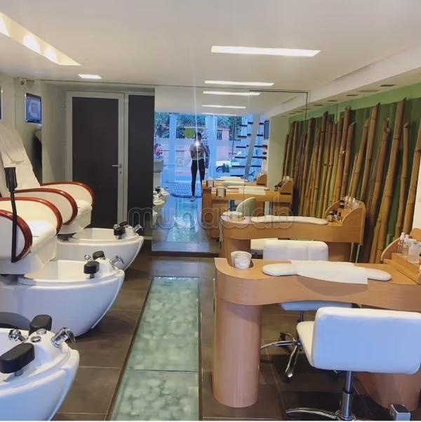 Affitta lo spazio ideale a Guéliz. Superficie 80 m²