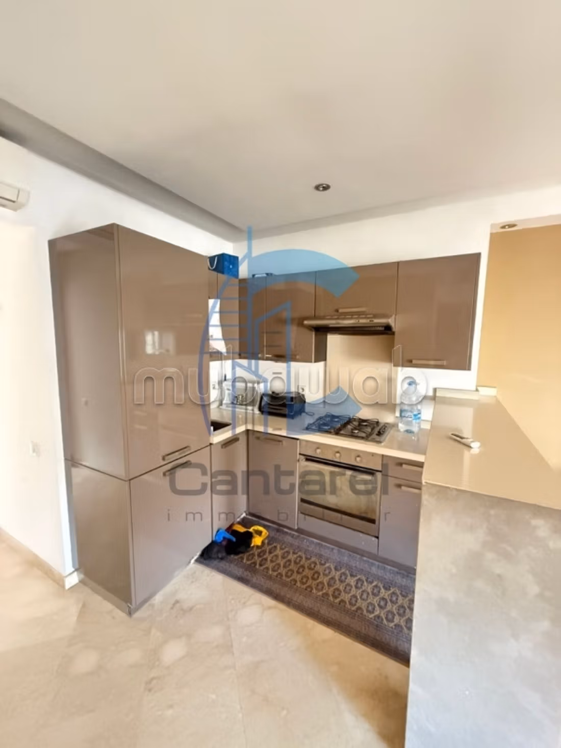 Spacious studio location Maarif