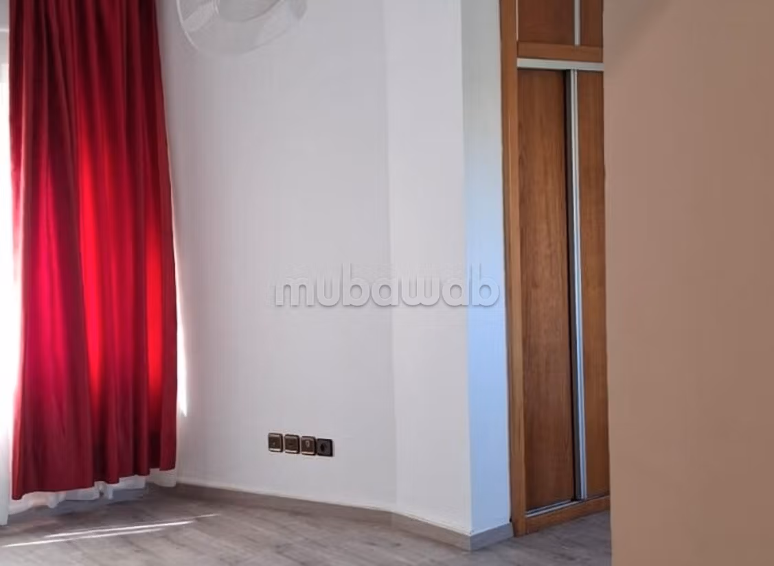 A louer magnifique appartement renove de 120 m² – quartier iberia – tanger – reference: ltaam20526