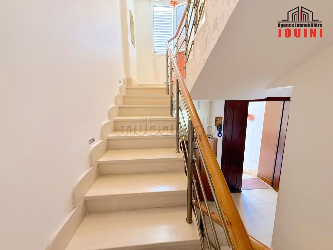 Casa con Duplex S5 a El Mnihla