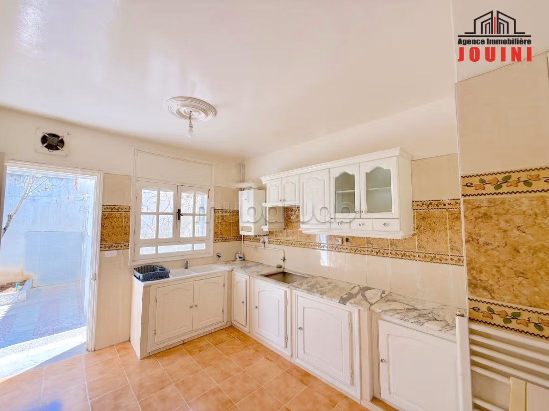 Casa con Duplex S5 a El Mnihla